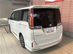 エスクァイア Gi