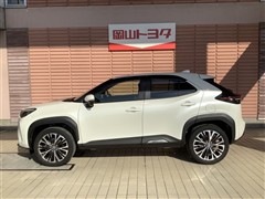 ヤリスクロス Z