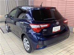 ヴィッツ Fセーフティエディション2