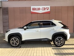 ヤリスクロスHEV Z