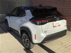 ヤリスクロスHEV Z