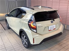 アクア クロスオーバー