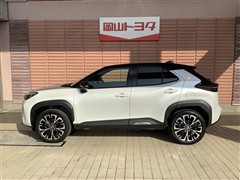 ヤリスクロスHEV Z