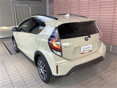 アクア クロスオーバー