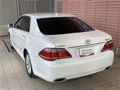 クラウン Rサルーン Anv ED