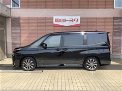 ヴォクシーHEV S-Z