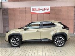 ヤリスクロスHEV Z