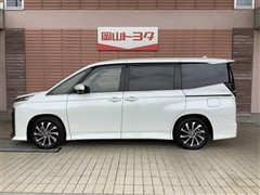 ヴォクシーHEV S-Z