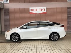 プリウス A ツーリングセレクション