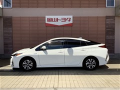 プリウスPHV A