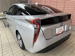 プリウス A プレミアム