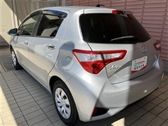 ヴィッツ F セーフティED 3