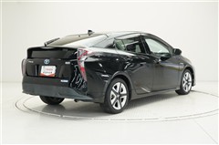 プリウス A ツーリングセレクション