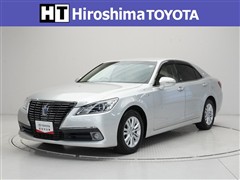 トヨタ クラウンHV ロイヤルサルーン