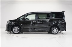 ヴォクシー ハイブリッド ZS