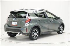 アクア クロスオーバーグラム