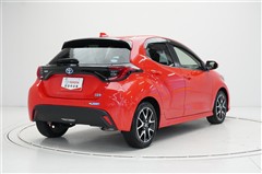 ヤリス ハイブリッド Z