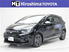 フィット E:HEV リュクス