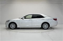 クラウン HV ロイヤルサルーン