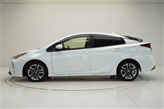 プリウス S ツーリングセレクション