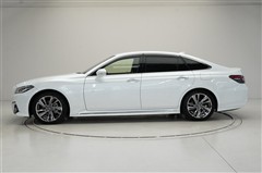 クラウン HV RSアドバンス