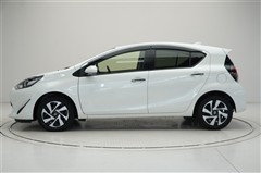 アクア Sスタイルブラック