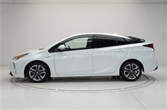 プリウス A ツーリングセレクション