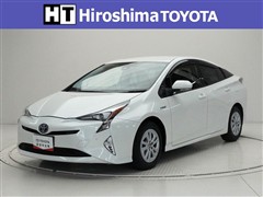 プリウス Sセーフティープラス