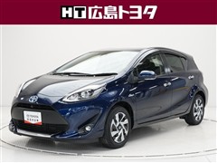 トヨタ　アクア Sスタイルブラック
