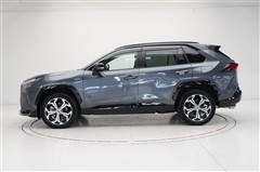 RAV4 PHV ブラックトーン