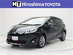 トヨタ　アクア Sスタイルブラック