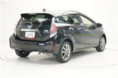 アクア Sスタイルブラック