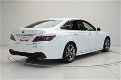 クラウンHV RSアドバンスFOUR