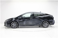 プリウスPHV S GRスポーツ