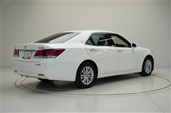 クラウン ロイヤルサルーン