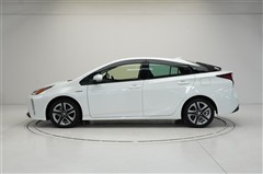 プリウス S ツーリングセレクション