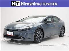 トヨタ　プリウス Z