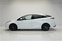 プリウス A プレミアムツーリング