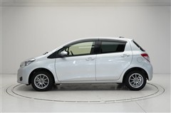 ヴィッツ Fスマイルエデション