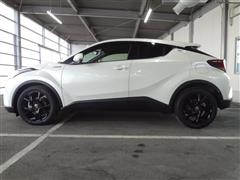 C-HR Gモードネロ