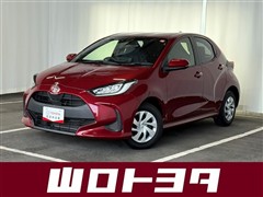 トヨタ　ヤリス G