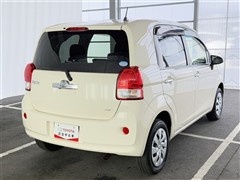 ポルテ 1.5Fアラモード