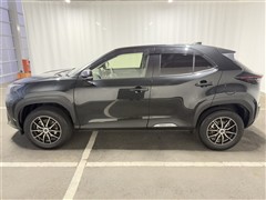 ヤリスクロス ハイブリッド G