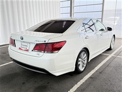 クラウンアスリート HV アスリートS