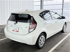 アクア S スタイルブラック