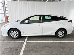 プリウス S セーフティプラス2