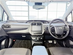 プリウス S ツーリングセレクション