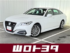 クラウン RS