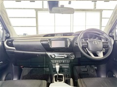 ハイラックス Z