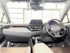 C-HR G-LEDエディション